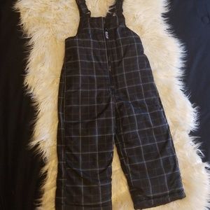 Boys 2T snowsuit